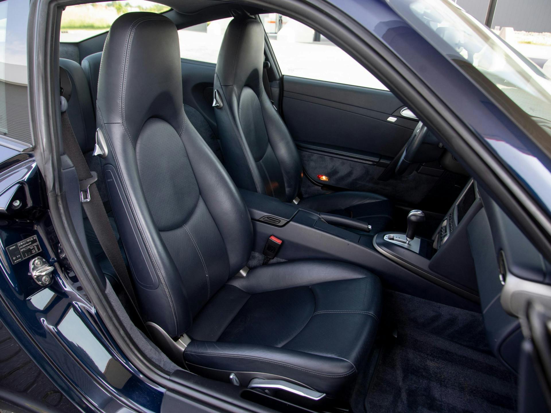 Porsche 911 3.6 Carrera | Schuifdak | Stoelverwarming |